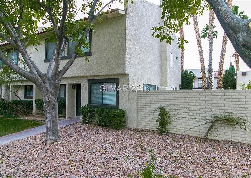 1st image of 821 Spyglass Ln