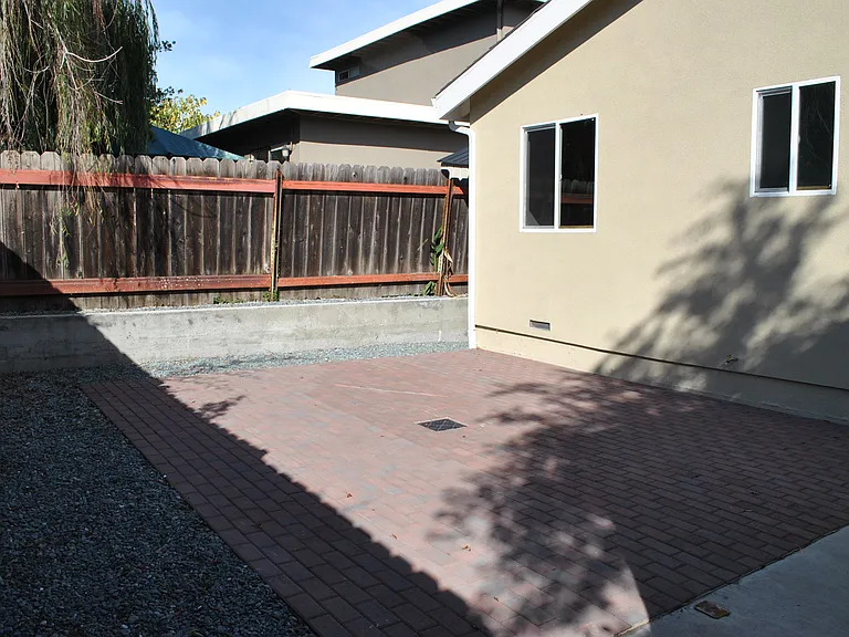 21385 Locust St #1 — Photo 18