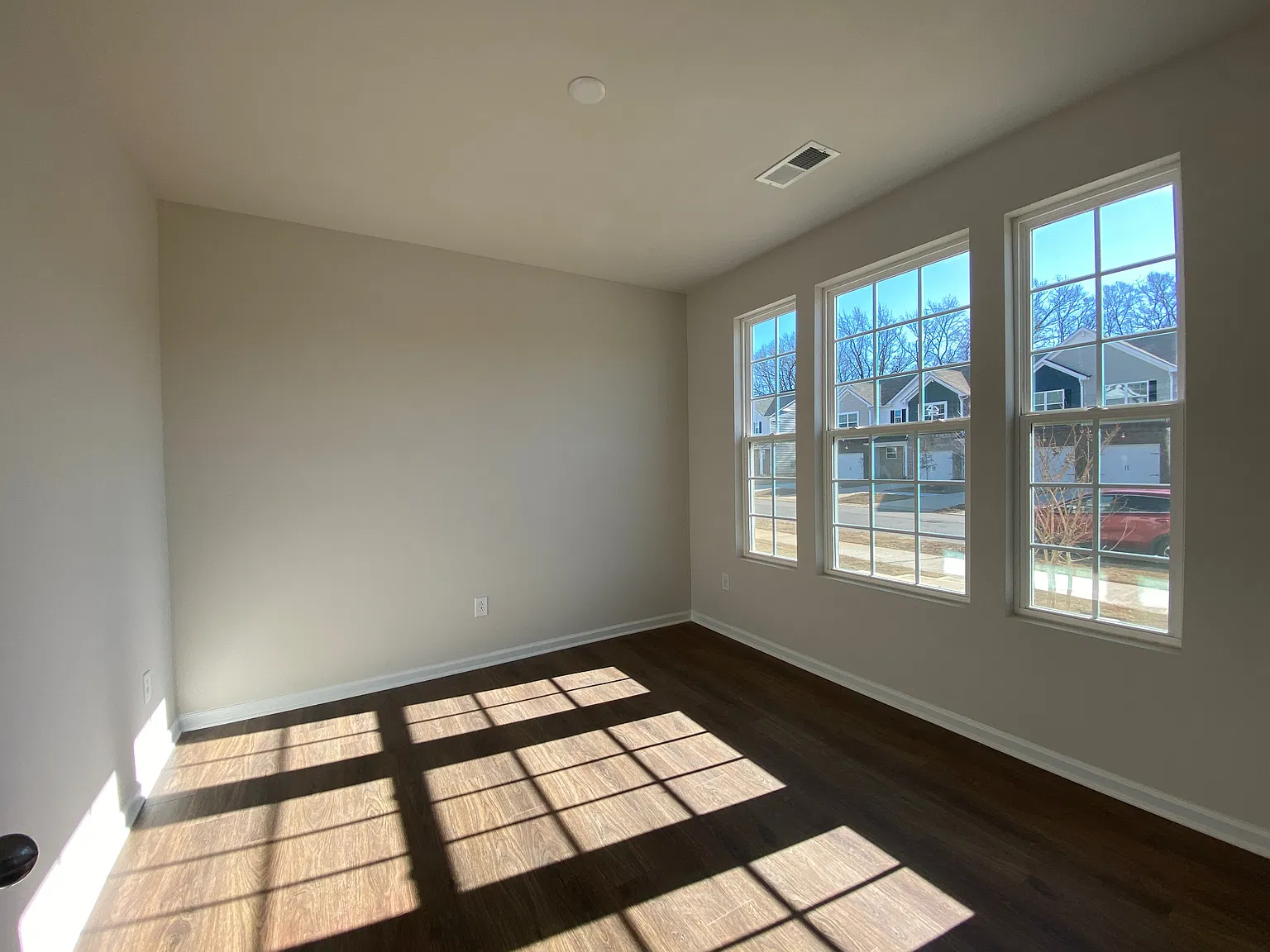 12841 Canton Side Ave — Photo 4