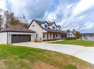 97 Noahs Rd, Jasper, AL 35503