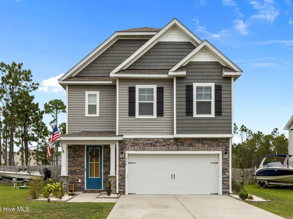 240 Salt Meadow Lane, Newport, NC 28570
