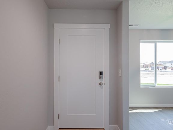 2nd image of 18217 N Lion Head Ave