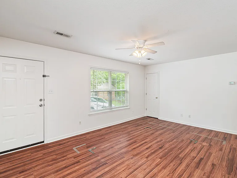 3518 Acorn Woods Way — Photo 3