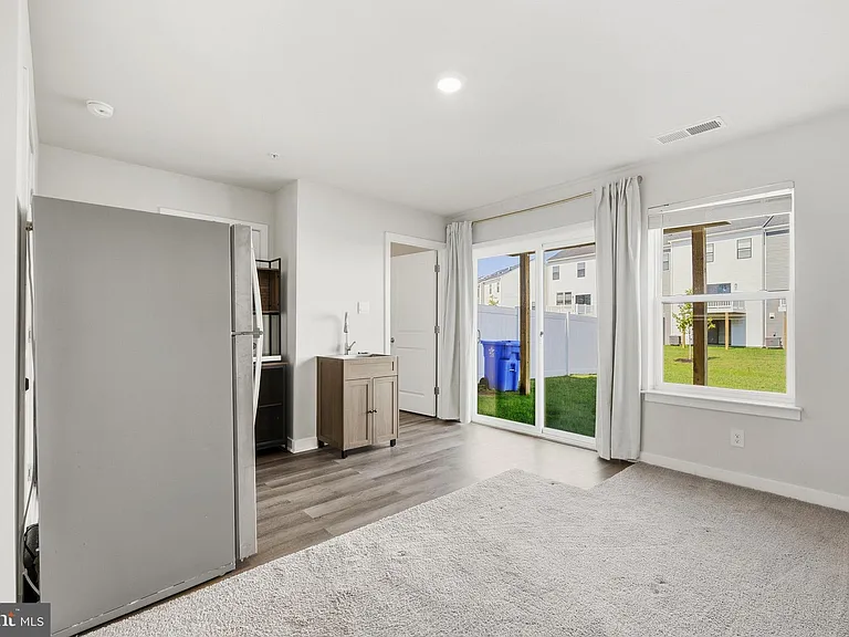 369 Soft Rush Ln — Photo 4