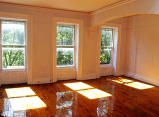 201 Greene Ave APT 3, Brooklyn, NY 11238