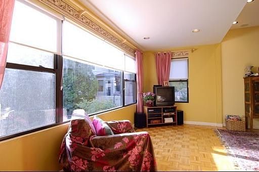 2nd image of 4515 N Seeley Ave #3