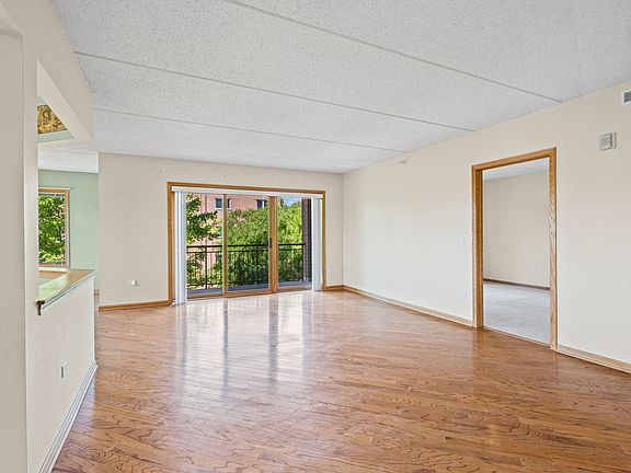 3rd image of 5055 Madison St Unit 403
