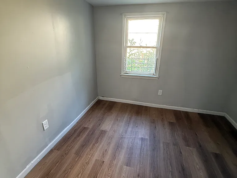 517 S Wheatland Ave — Photo 11