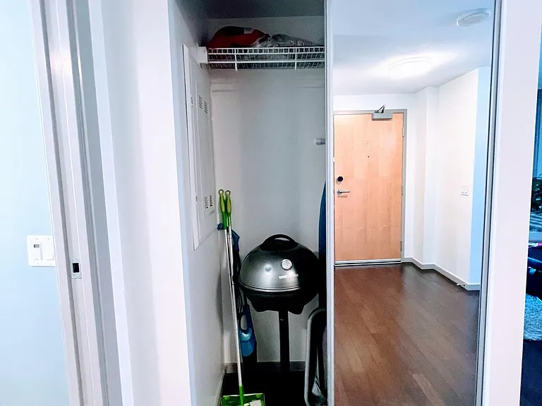 Johnson St — Photo 7