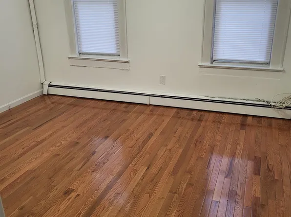 89 West 21st Street image 1 of 21