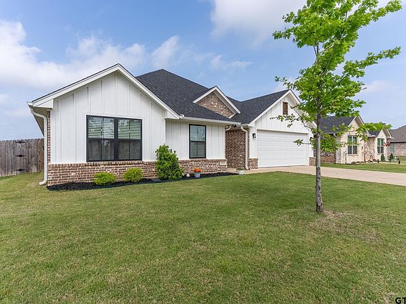 2nd image of 11412 Lindsey Garden Dr
