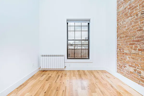 Rented by Nooklyn NYC LLC | media 30
