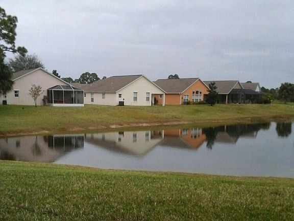 Waterview Back Yard