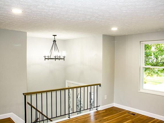 4th image of 4288 Delryan Dr