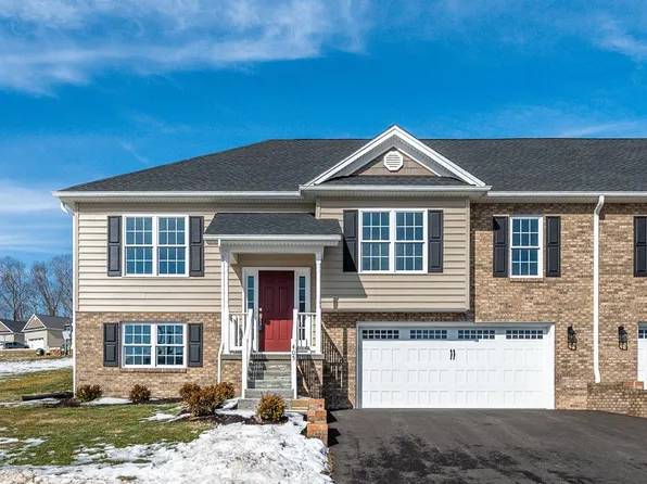 405 Parkside Dr, Princeton, WV 24739