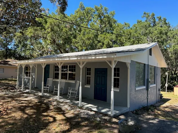 204 E Catawba St, Fruitland Park, FL 34731