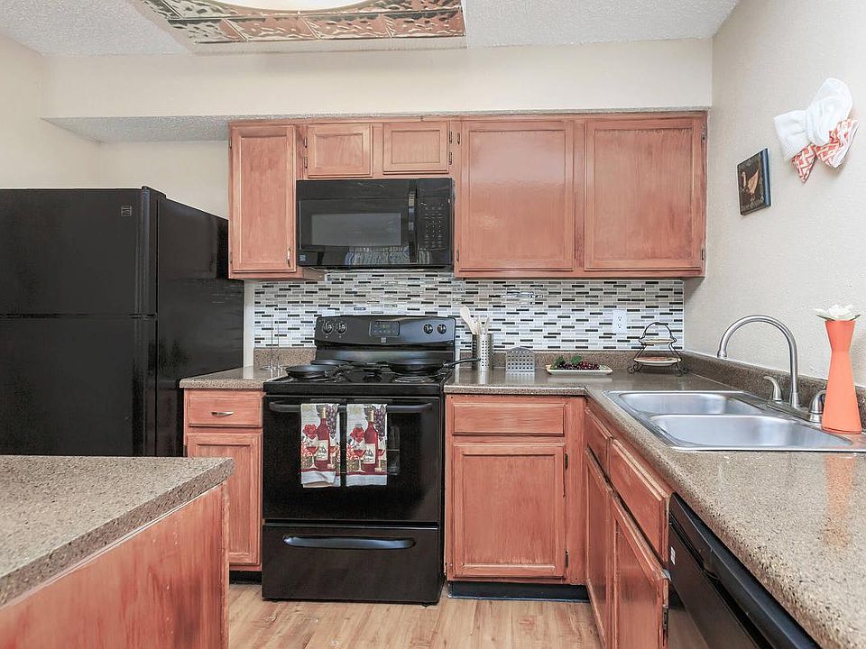 Avistar at the Parkway 9511 Perrin Beitel Rd San Antonio TX Zillow