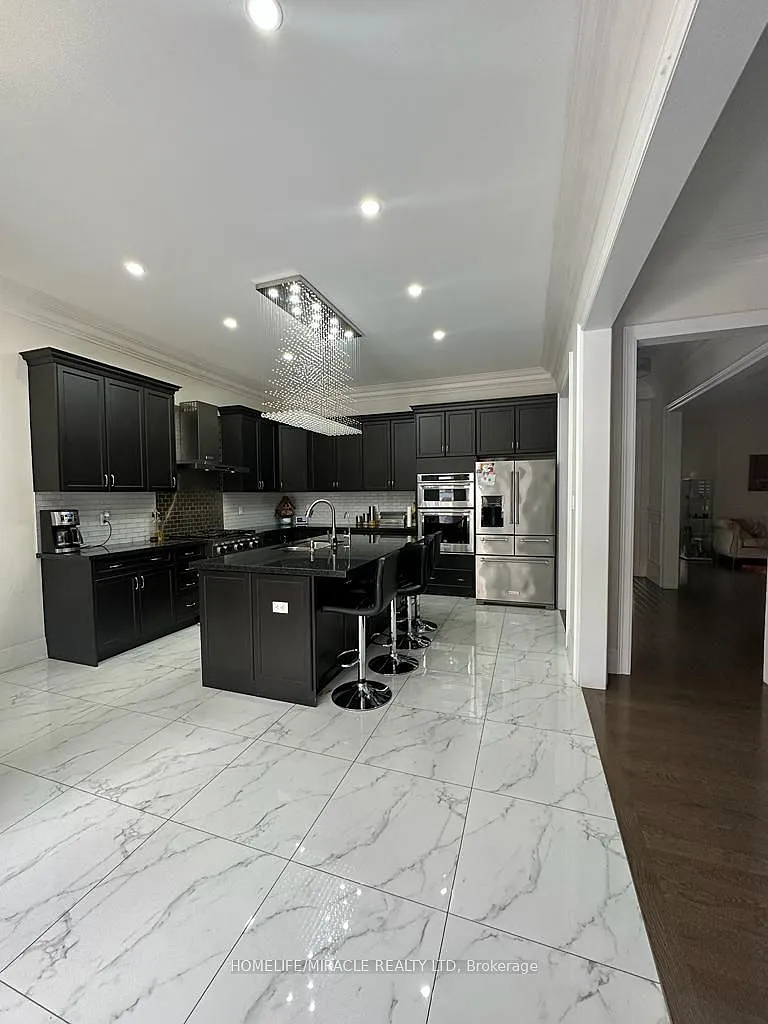 5 bed, $4,950 — Photo 3