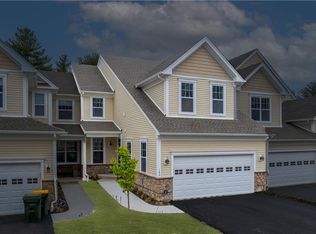 186 Ridgewood Dr UNIT 186, Middlebury, CT 06762