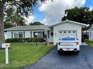 1411 NW 86th Ln, Plantation, FL 33322