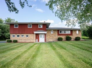 1252 Attridge Rd, Churchville, NY 14428