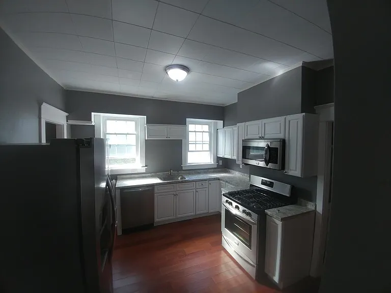 818 Myrtle Ave #1 — Photo 1