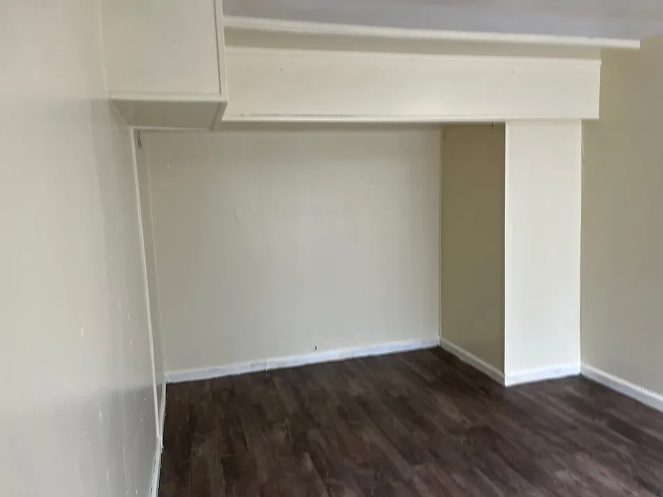 3031 University Ave #30