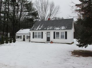 207 N Main St, Boscawen, NH 03303