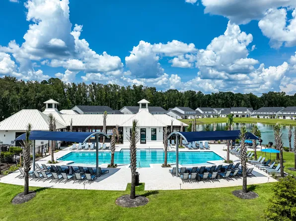 Clear Lake Reserve Townhomes