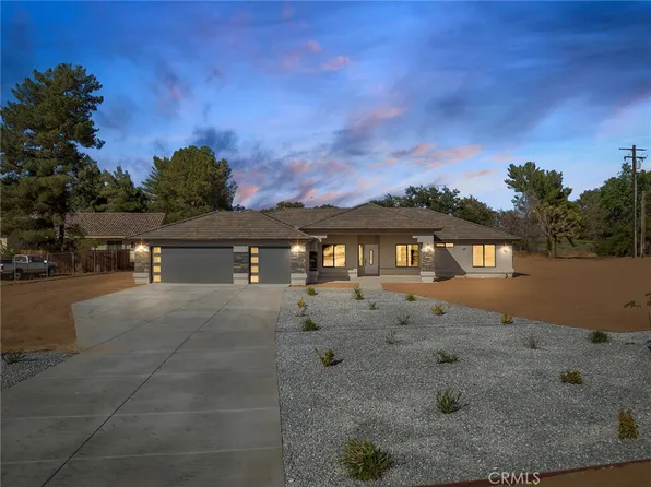 15155 Pocahantas St, Apple Valley, CA 92307