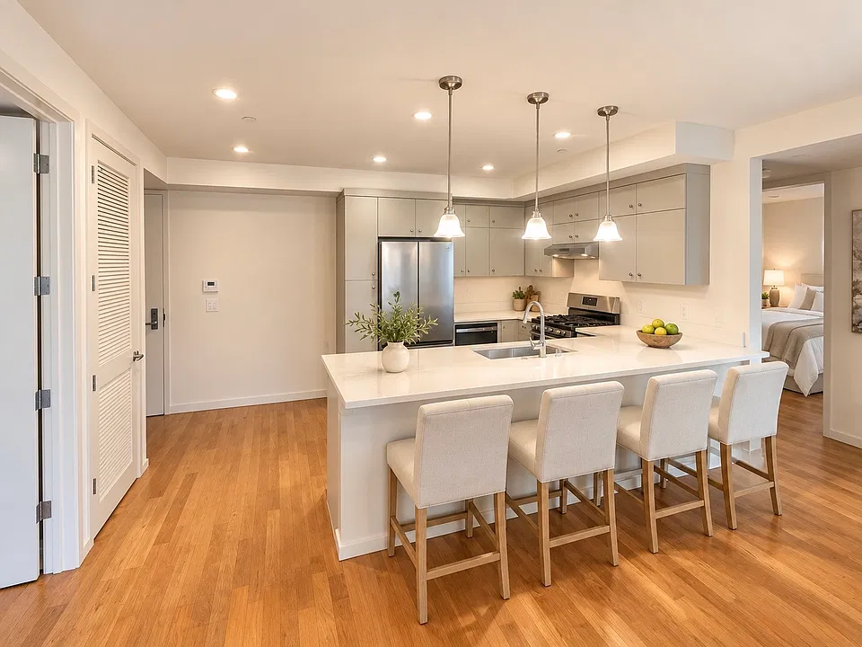 421 Arguello Blvd #401