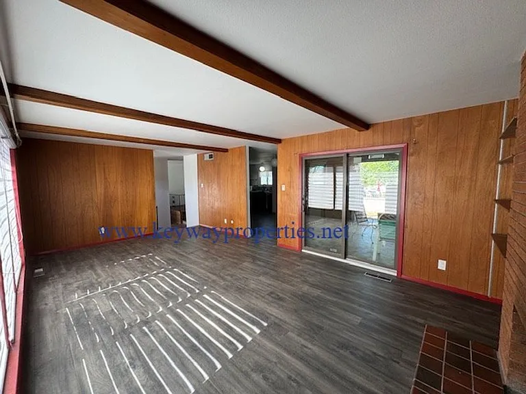 3705 Chapala Dr NE — Photo 13
