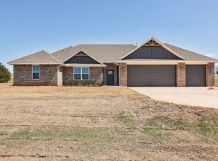 2159 Hux Dr, Blanchard, OK 73010