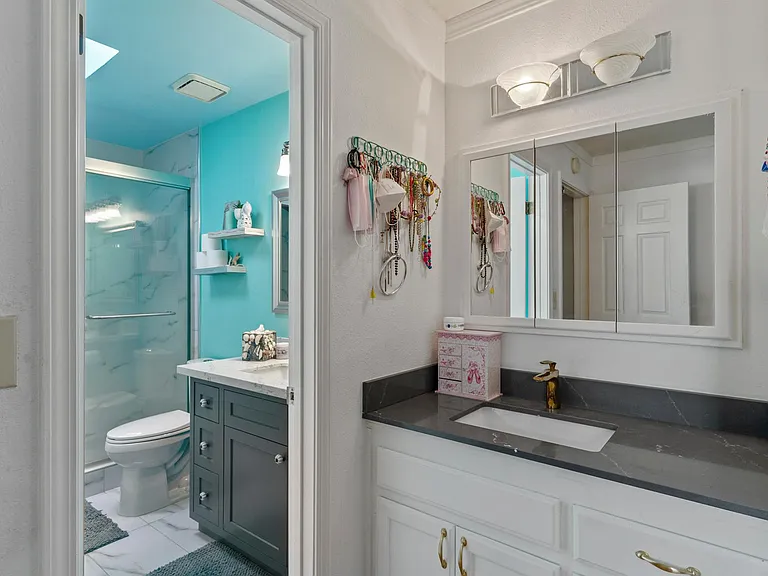 333 Lone Oak Dr — Photo 22