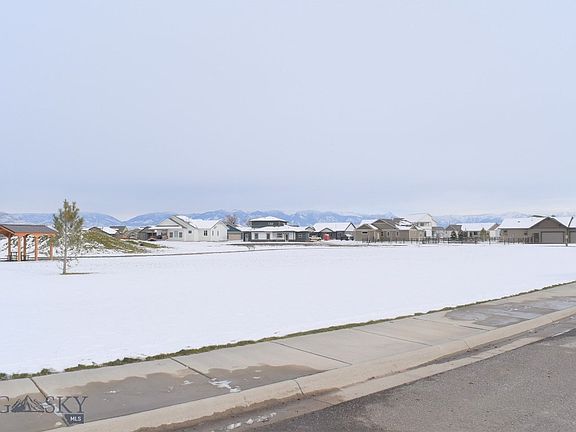 5th image of Pioneer Crossing Blvd