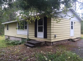 285 Riverside Rd, Marquette, MI 49855