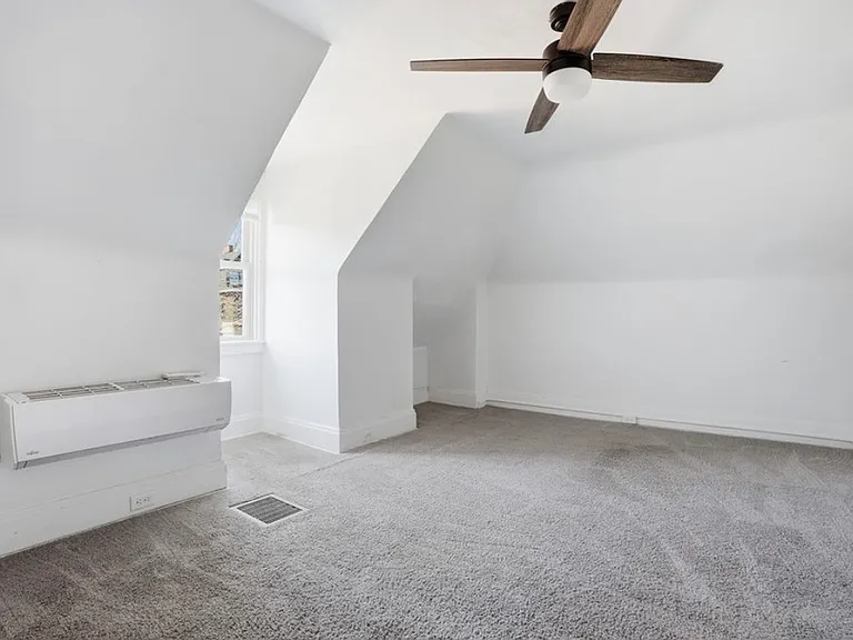 3250 Gaylord Ave #2 — Photo 23