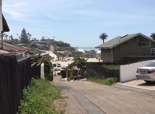 206 4th St #B, Encinitas, CA 92024