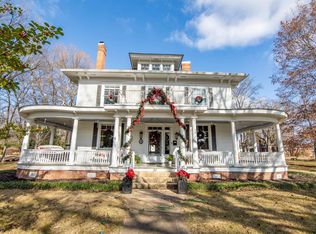 40 College St, Savannah, TN 38372