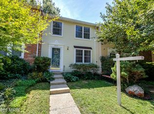 8655 Rising Creek Ct, Springfield, VA 22153