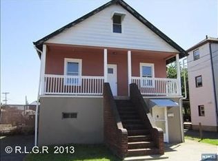 27 Leuning St, South Hackensack, NJ 07606