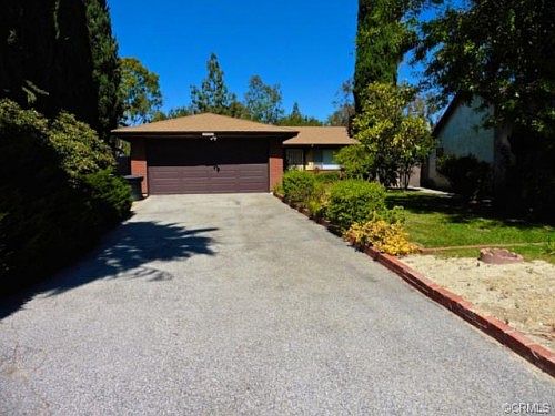 2nd image of 3044 E Cindy St