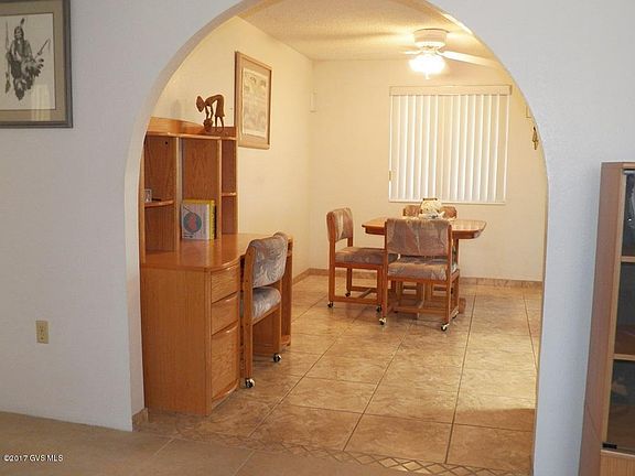 5th image of 903 S Clara Vista Cir