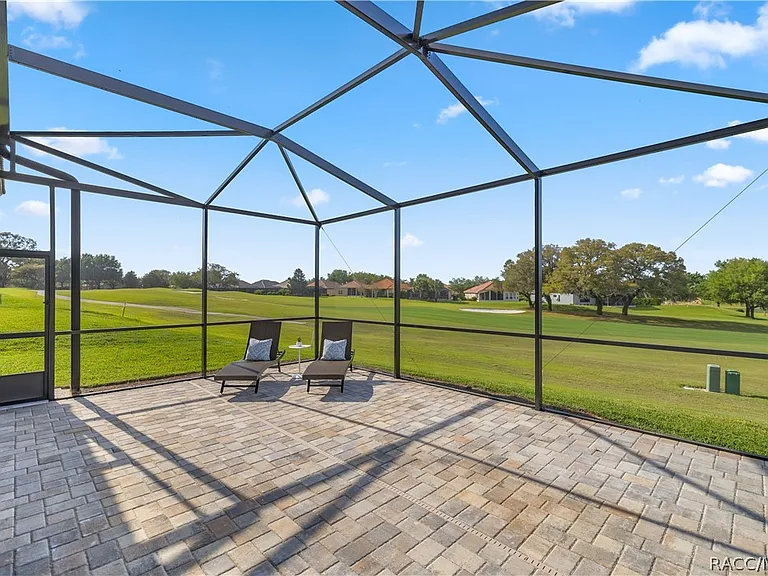 1335 W Greenmeadow Path — Photo 24