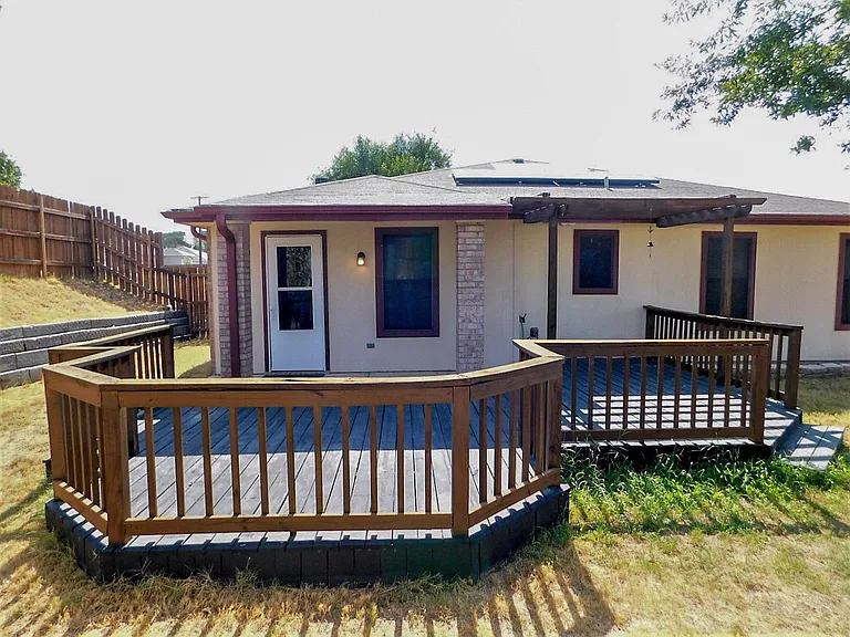 1102 Katelyn Cir — Photo 26
