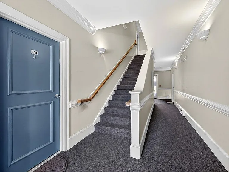 401 Finsbury St #102 — Photo 25