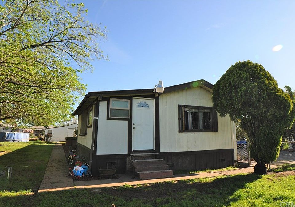 1st image of 2026 6th St