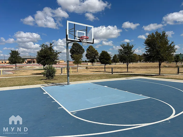 10826 Quinn Ct — Photo 25