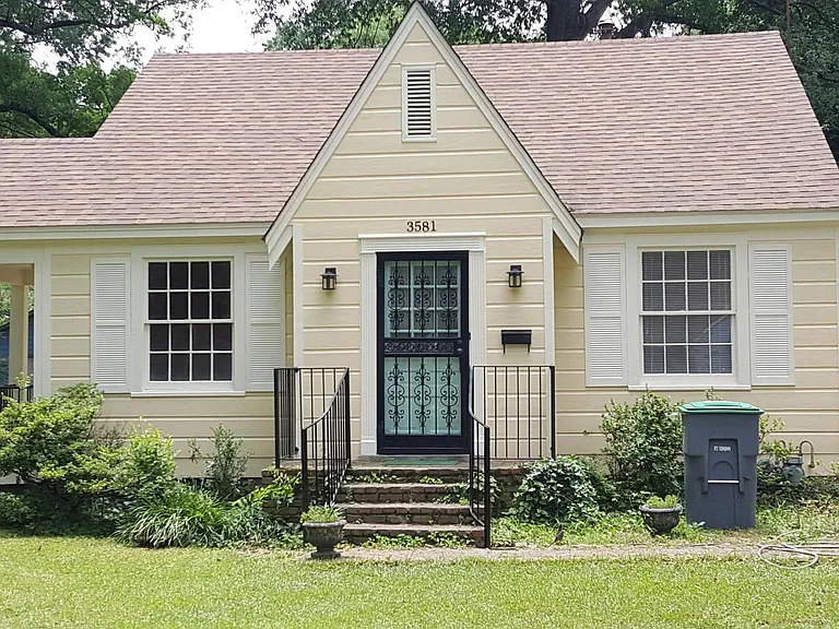 3581 Cowden Ave — Photo 1