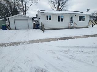 1101 Stanton St, Bay City, MI 48708